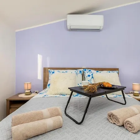 Gorgeous In With Wifi Holiday home