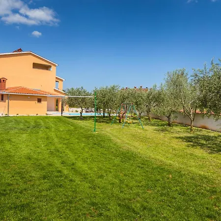Feriehus Pet Friendly In Divšići